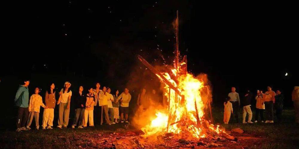 跨年露营篝火去哪里截图