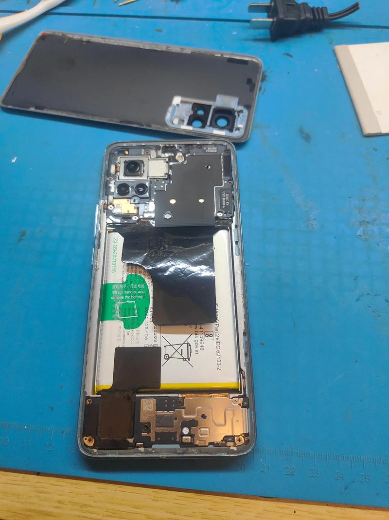 x60电池更换教程