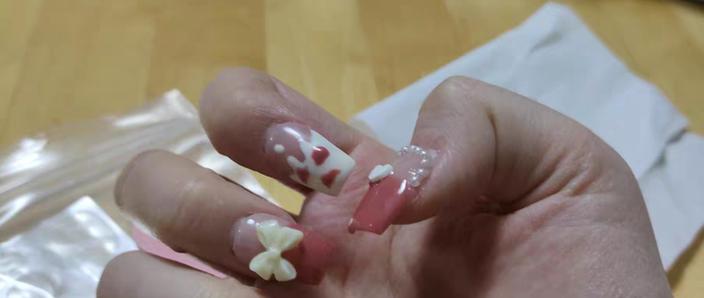 果冻胶美甲怎么贴缩略图