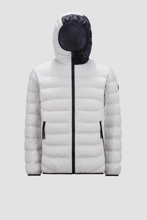 羽绒服浅灰色好看吗