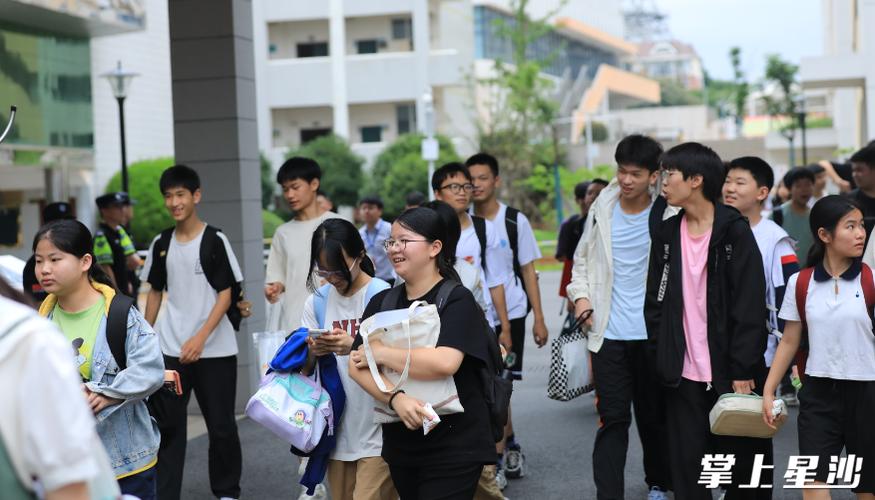 初三学生的一天