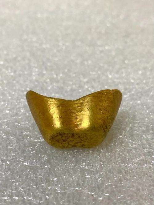 gold ingot