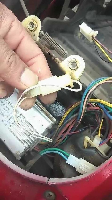 电动车限速控制器是什么缩略图