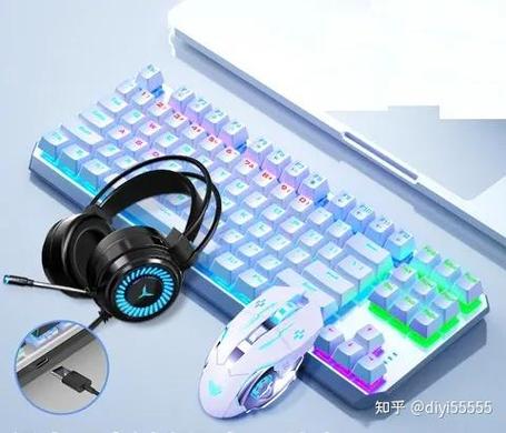 台式机关机后鼠标键盘灯不灭怎么办