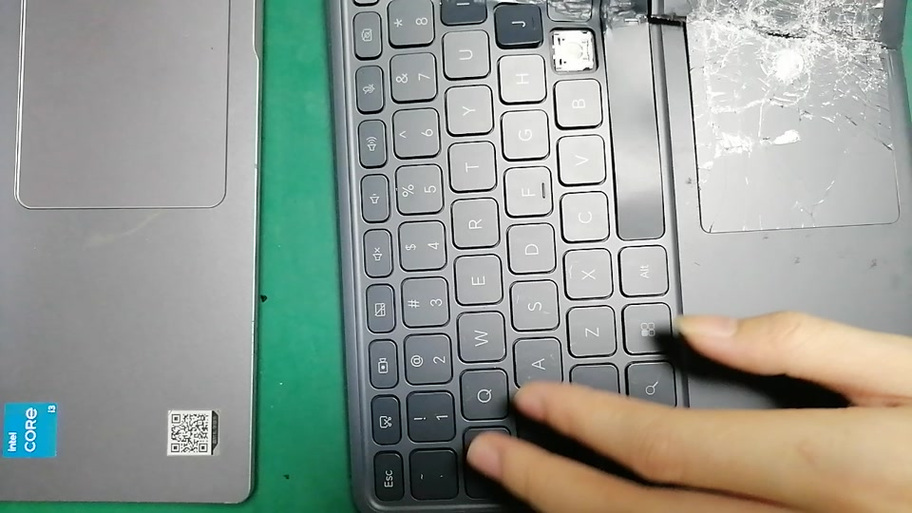 磁吸键盘失灵修复小技巧