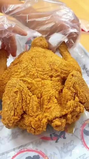 吃酥脆炸鸡视频