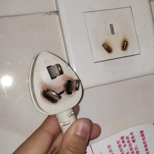 家用电器插头长期不拔