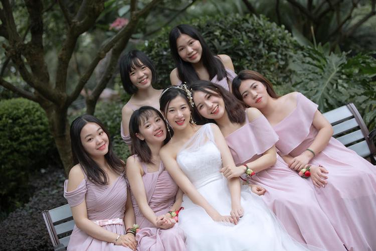 职业伴娘招聘平台缩略图