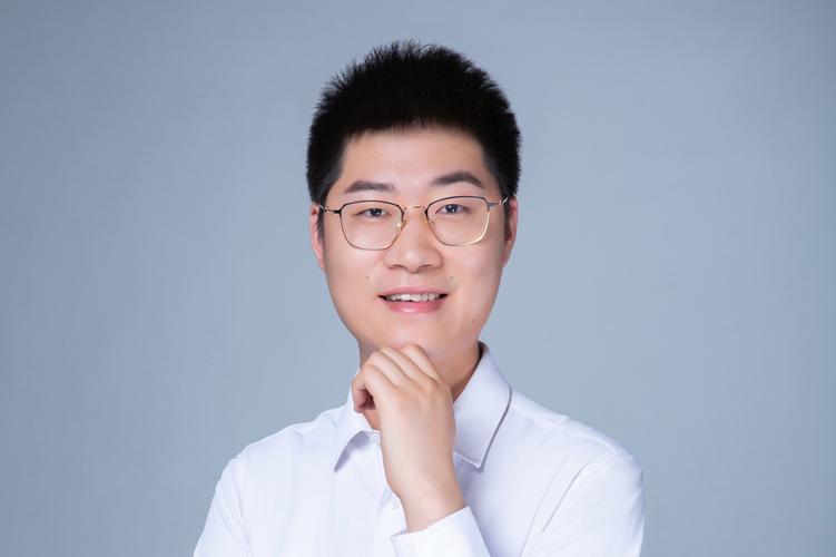 易天下李伟杰下载