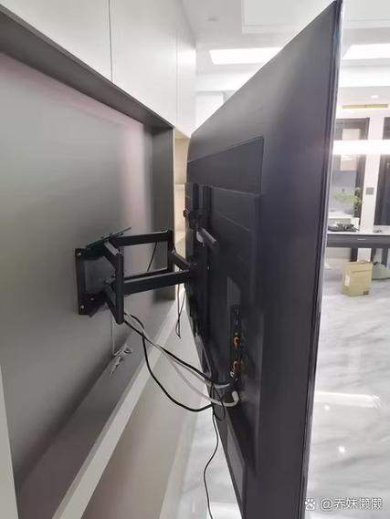 索尼电视机能链接暴风看电影吗