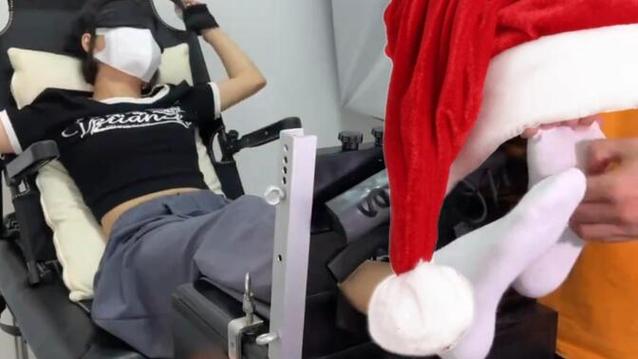 如何挠痒痒最痒上身