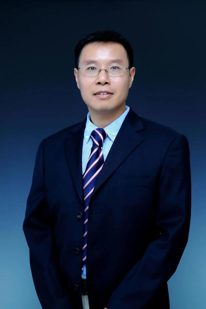 李孟博士