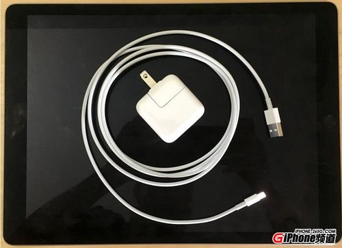 ipadpro后面三个点充电