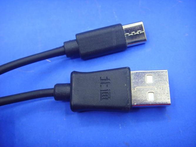北通手柄可以用手机充电器充电吗