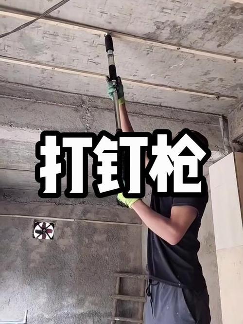炮钉枪声音大解决方法