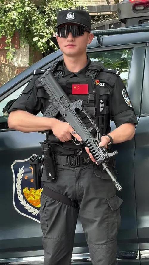 中国特警厉害吗缩略图