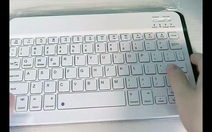 手机蓝牙键盘打五笔