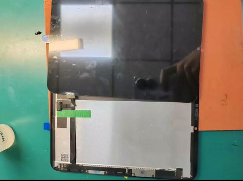 ipad屏幕鼓起来了怎么办