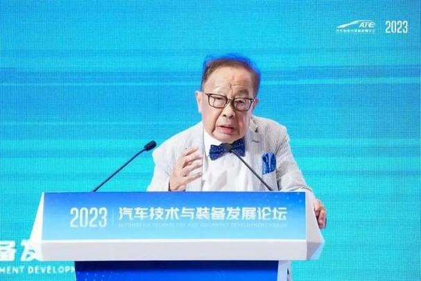 中国电动车之父是谁