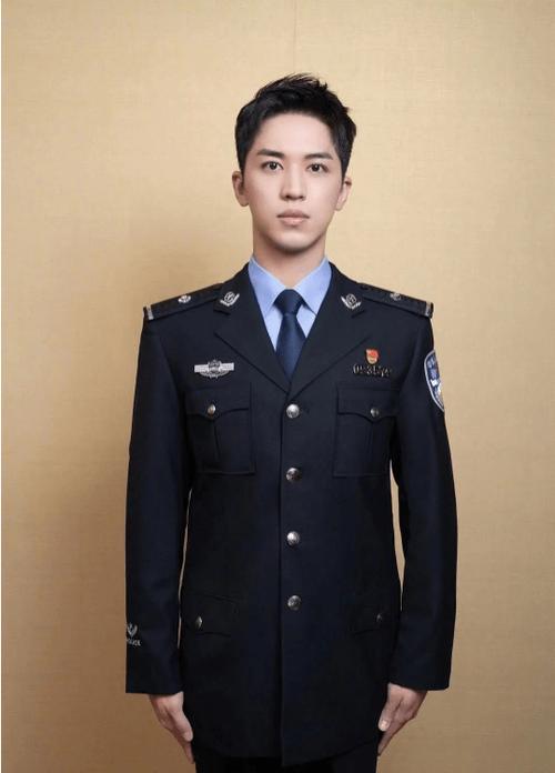 警服普通人能穿吗
