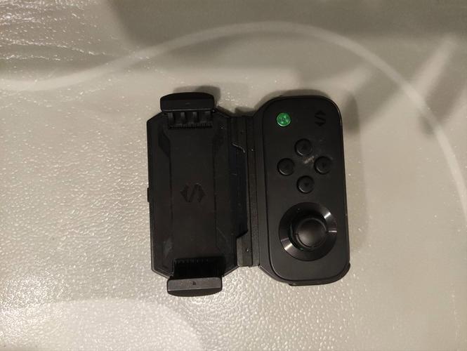 黑鲨手柄设置不显示虚拟按键