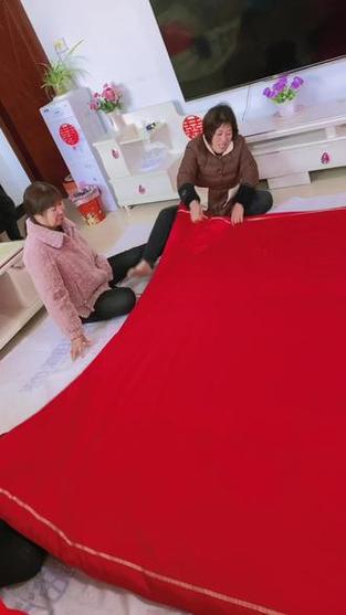 套喜被子的说法