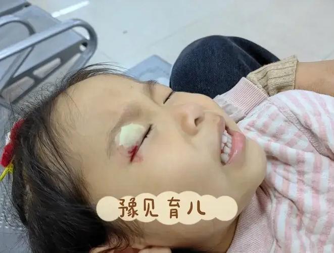 7岁儿童翻白眼和斜瞟