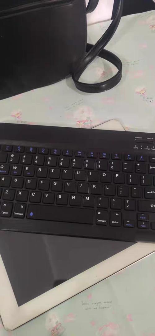 ipad11可用键盘鼠标