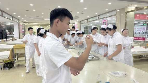 苹果手机敲击背面扫一扫缩略图