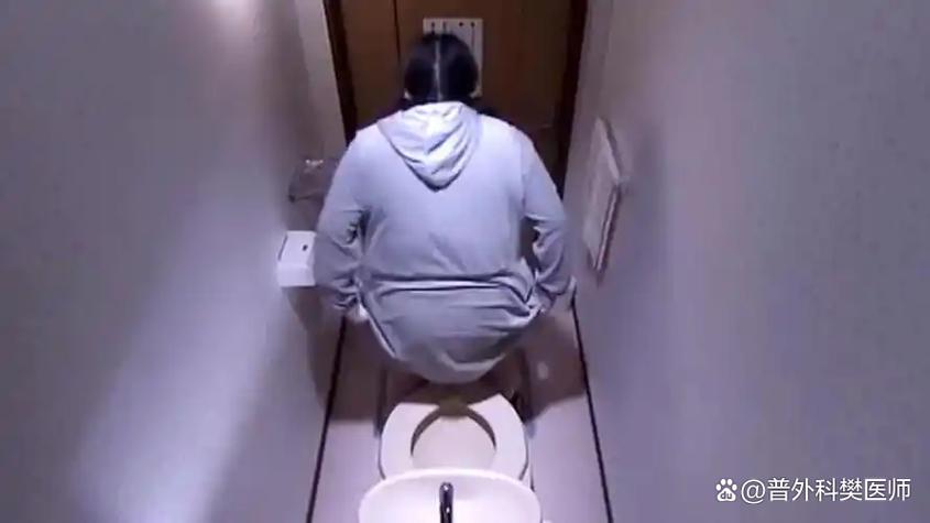 帅哥放屁大便