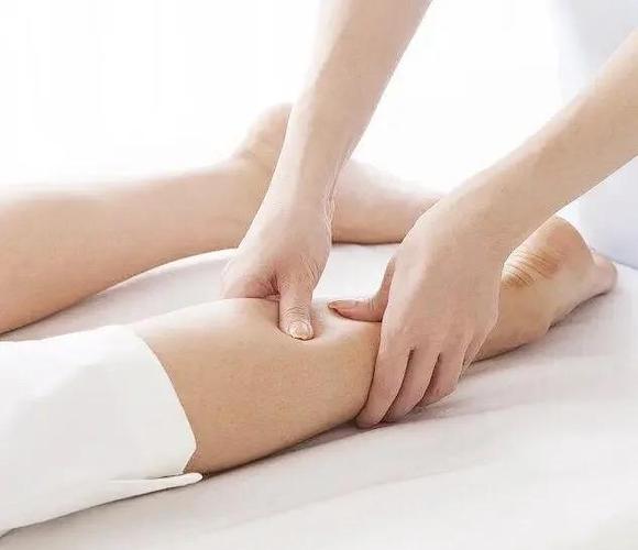 踢腿用力过猛大腿根部疼
