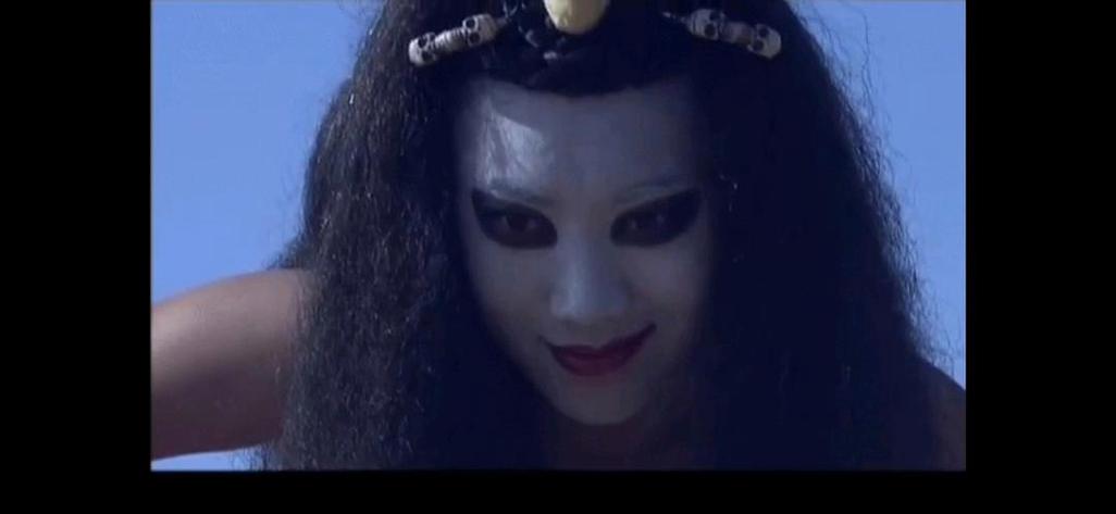少林寺骷髅女vs冰玉