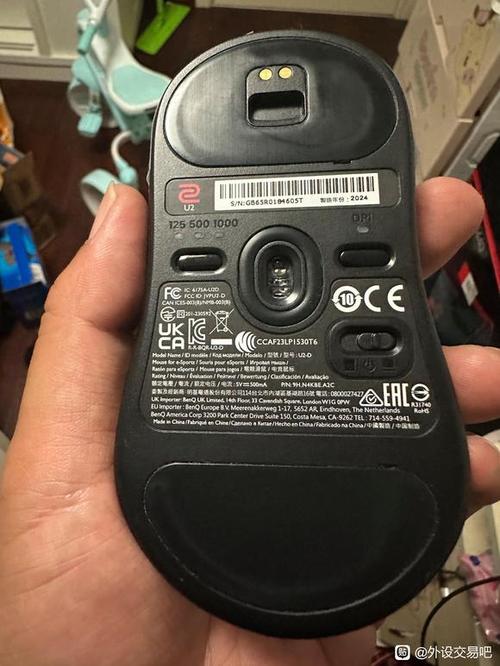 卓威鼠标脚贴什么时候换啊