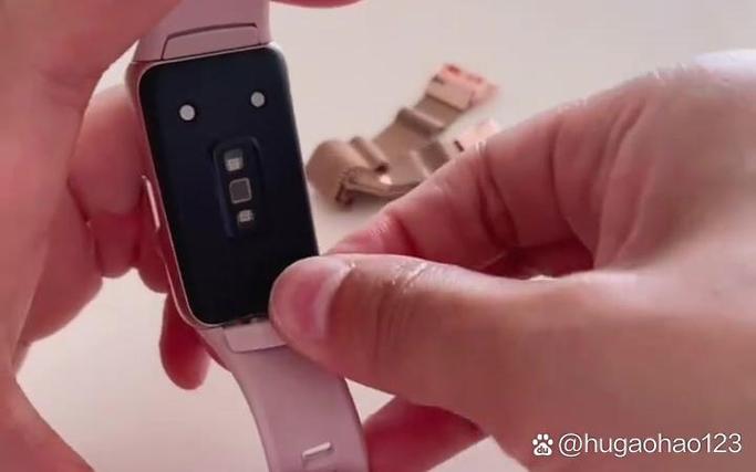 华为手环的表盘怎么更换