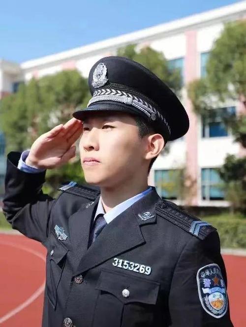 2026警服新版图片图标