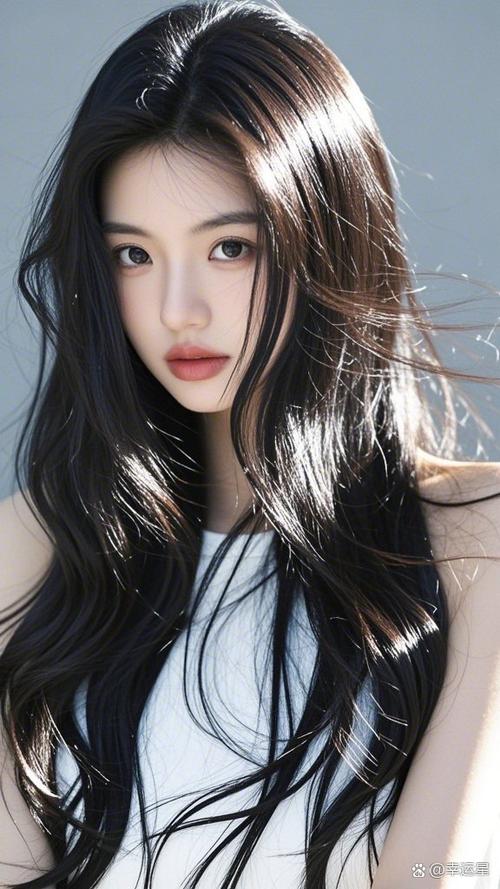 单纯女孩给人的感觉