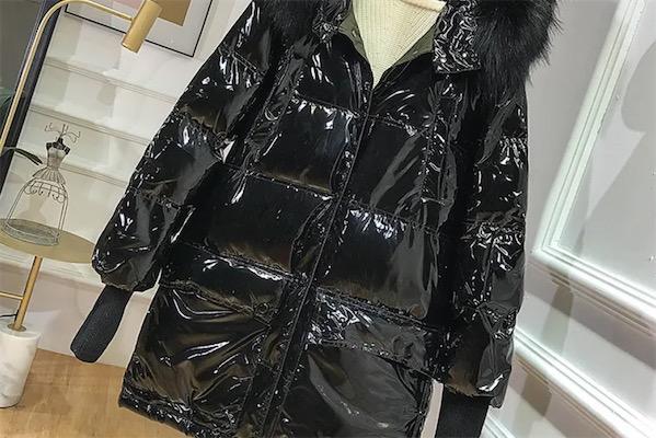 衣服黑色霉点怎么洗掉