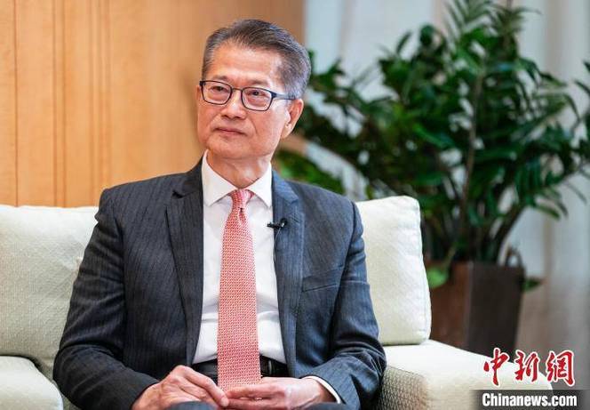 香港署理财政司长
