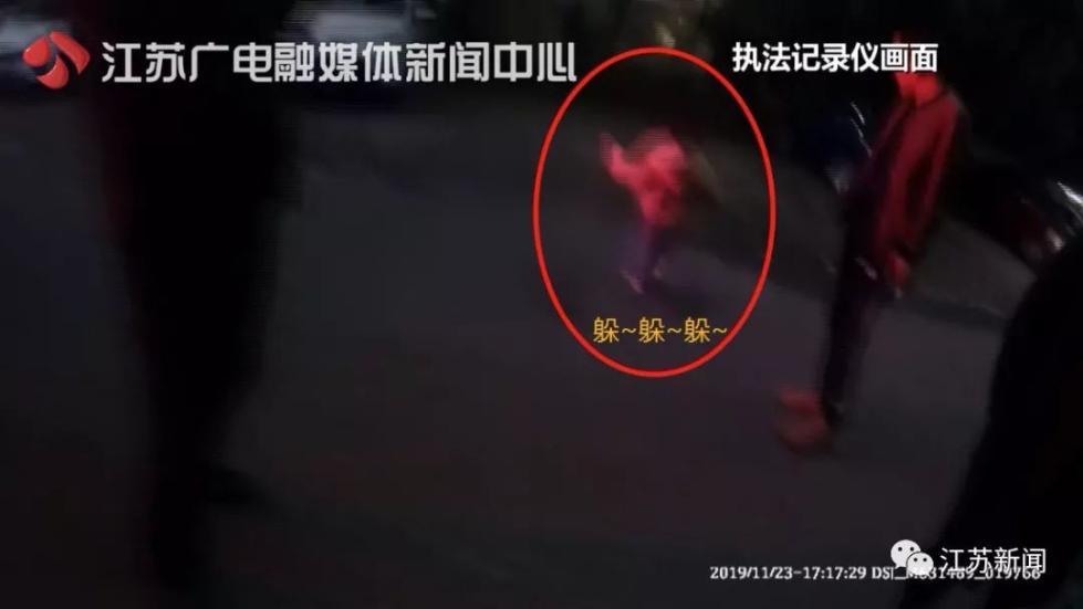奶奶警官模组内置菜单