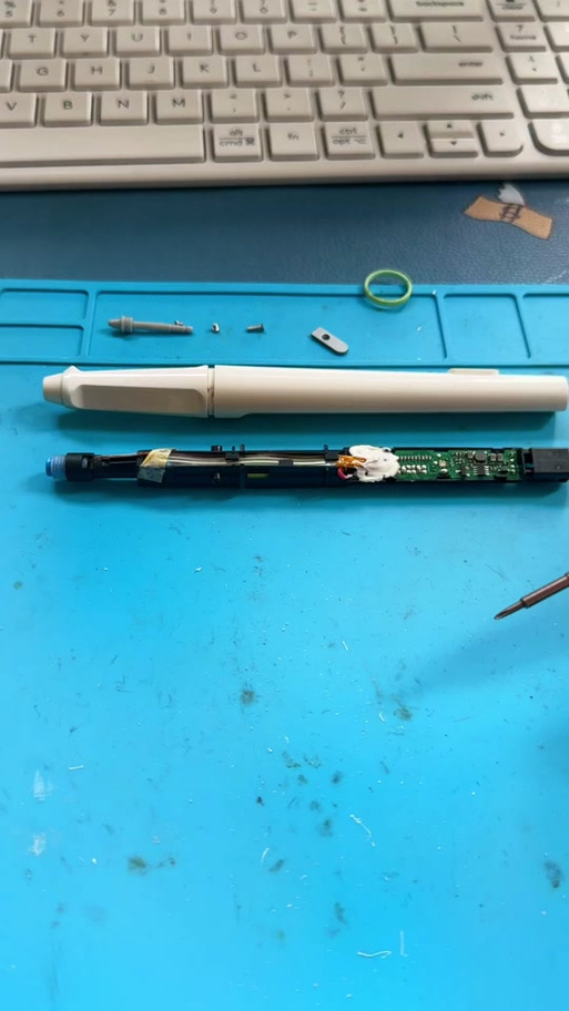 步步高点读笔拆机教程