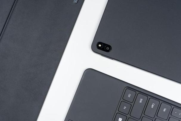 华为matebook e go