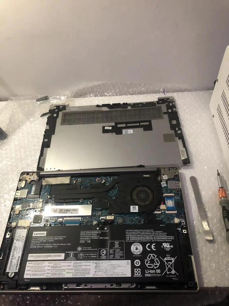 联想小新air13iwl更换键盘