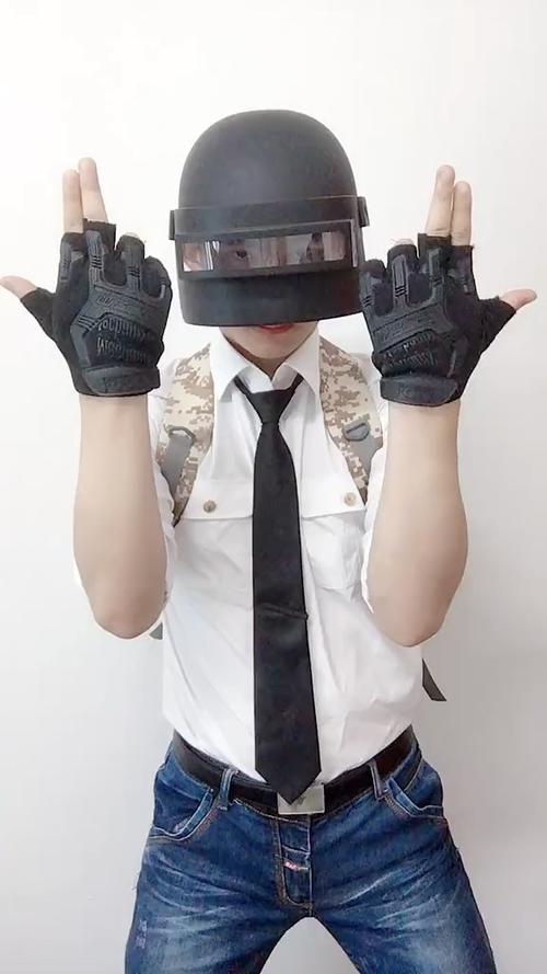 吃鸡摸头动作怎么没有了
