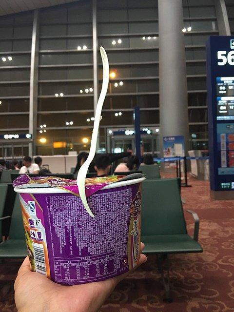 国际航班能带泡面吗