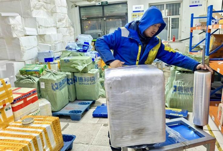 快递用我的手机号派件可以报警吗