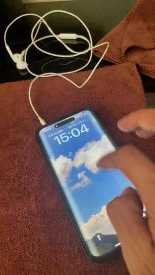 iphone敲击屏幕空心