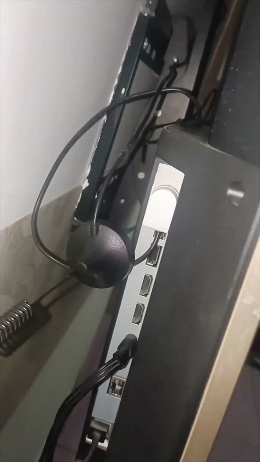 锅盖接收器连接电视