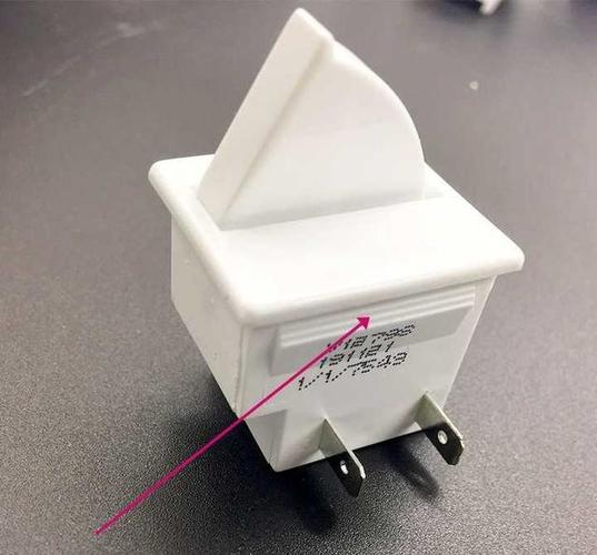 冰箱灯开关怎么拆卸视频教程