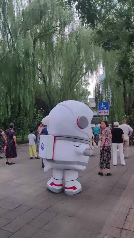 易小鲨是什么