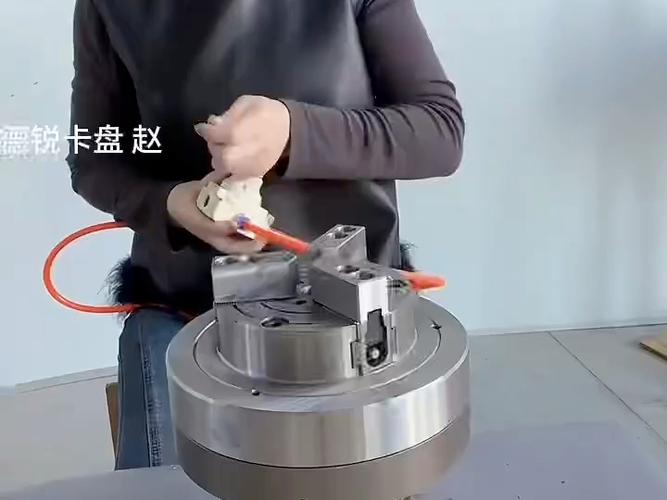 直径200车床三爪卡盘